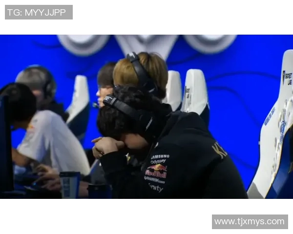 深入分析CSGO焦点EDG战队的团队配合与战术策略探讨 深入分析CSGO焦点EDG战队的团队配合与战术策略探讨