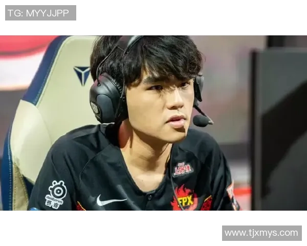 电竞比分青年赛特别报道FPX逆袭之旅展现团队精神与不屈斗志